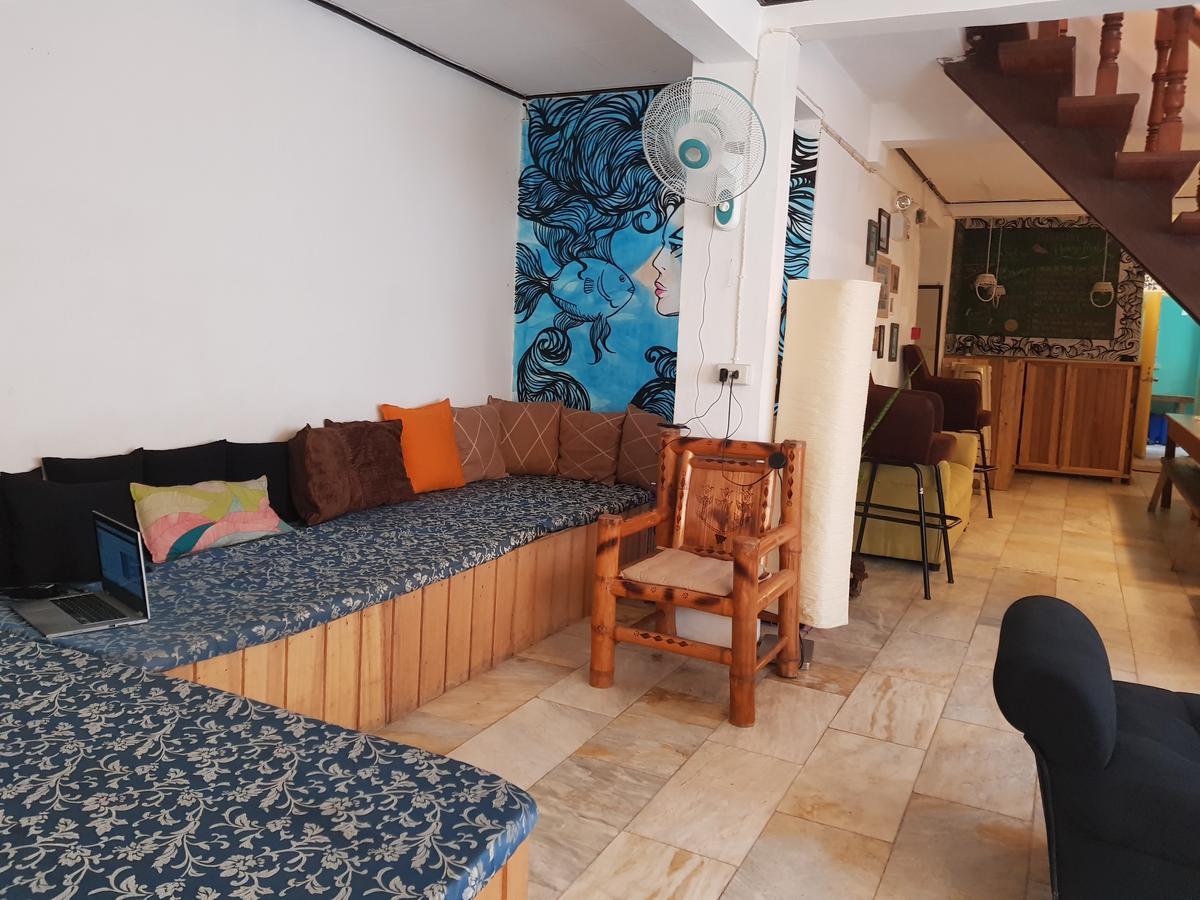 巴莱尔 Go Surfari House旅舍 外观 照片